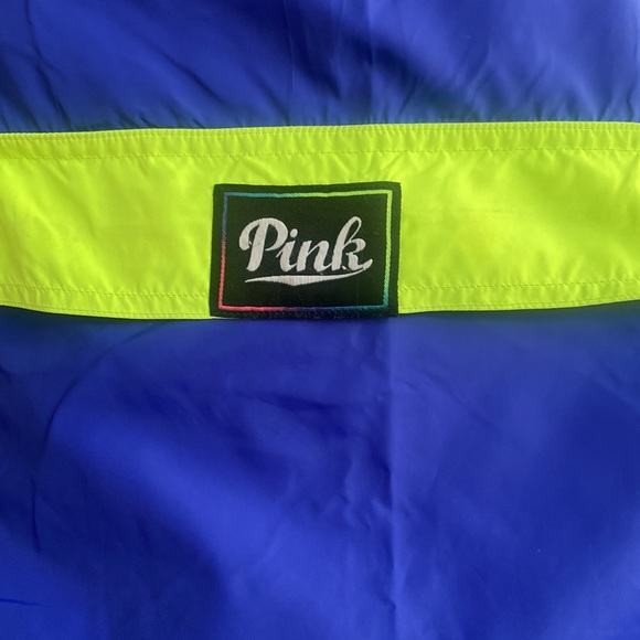 Womens wind breaker - Picture 4 of 4